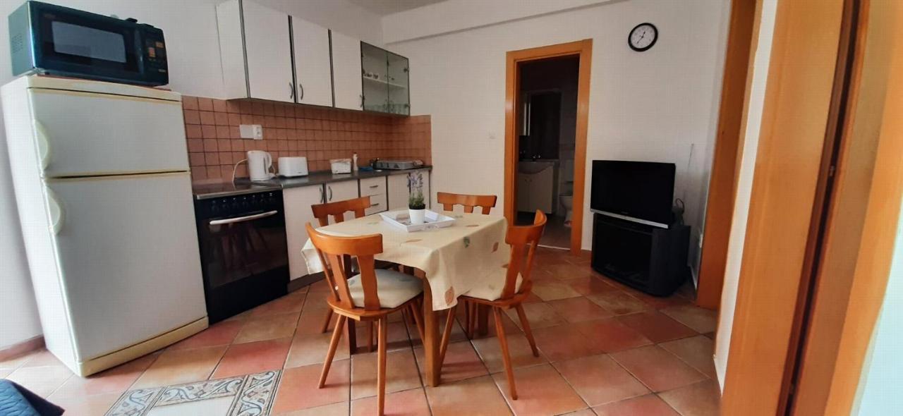 Villa Dobra Family Apartments Vir Zewnętrze zdjęcie
