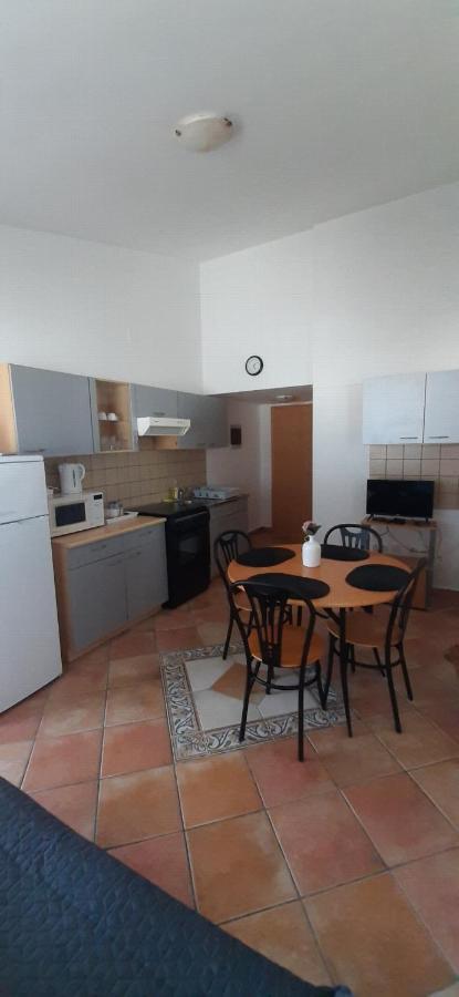 Villa Dobra Family Apartments Vir Zewnętrze zdjęcie