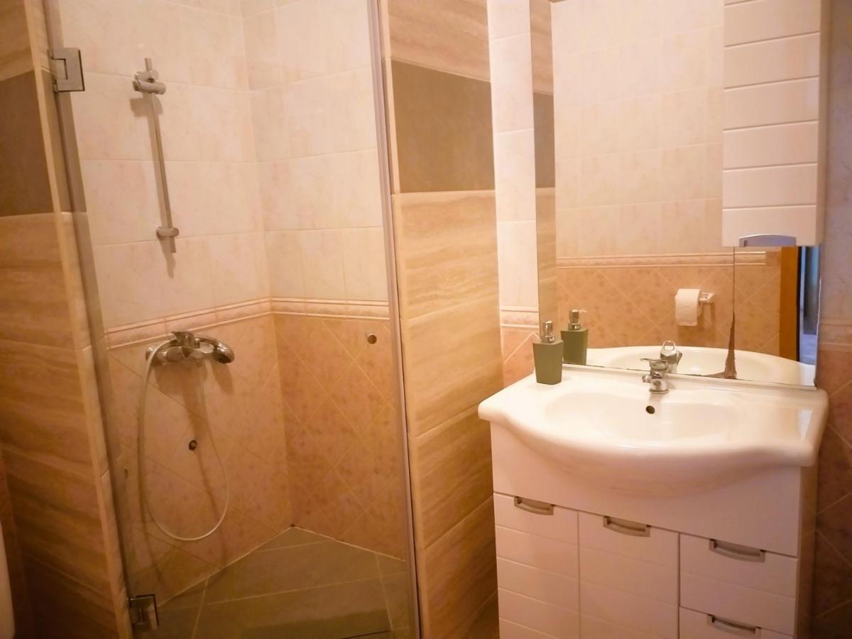 Villa Dobra Family Apartments Vir Zewnętrze zdjęcie